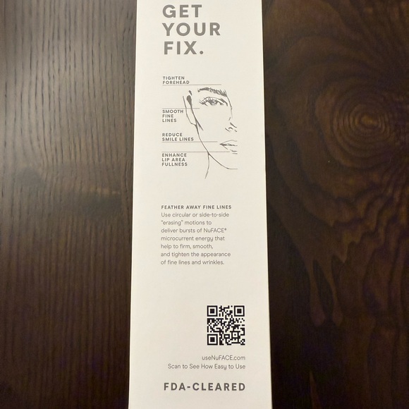 New NuFACE Line Smoothing Device with Serum - Picture 3 of 5